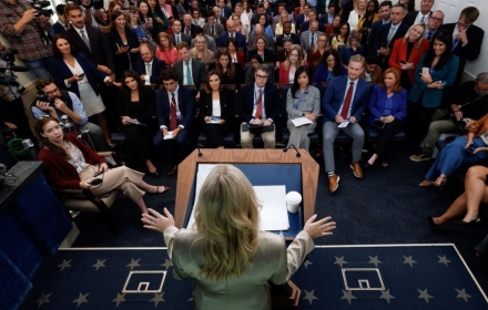 "대통령에 충성심 매우 강해"…'Z세대 보수' 그녀는 문고리 권력 [World Photo]