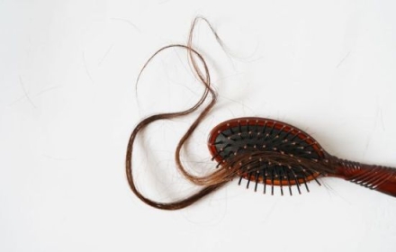 "I Drank It Every Day Thinking It's Healthier Than Coffee, but Experienced Hair Loss"... Experts Weigh In on the 'Gen Z Beverage' Controversy