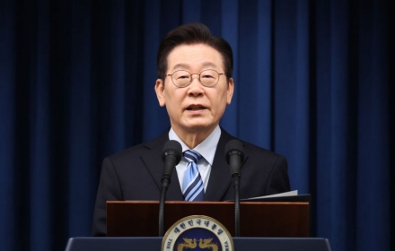 South Korea and U.S. Agree on Domestic Construction of Nuclear Submarines... President Lee Announces 'Fact Sheet' Personally