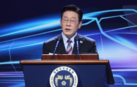 李대통령 "수도권~거제 2시간대, 이순신 승리한 '견내량'서 첫 삽"