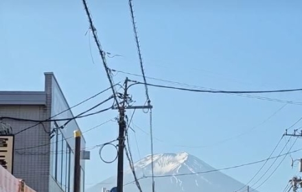 버킷리스트서 지우세요…"삶이 위협 받아" 후지산 마을, 특단의 결정 내렸다