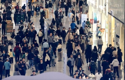 명절에 차례는 무슨 "친척 안 만나겠다"… 달라진 설 풍경