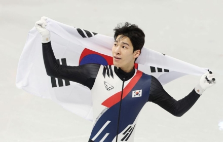황대헌 쇼트트랙 남자 1500m 은메달…신동민은 4위