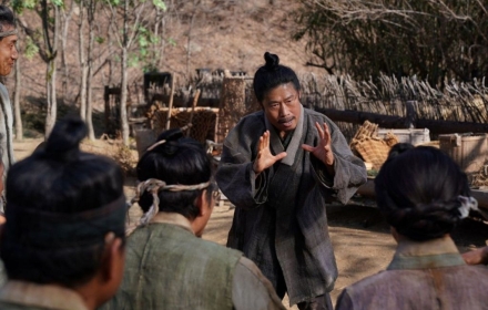 '왕과 사는 남자' 연휴 중반 800만 돌파