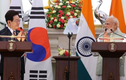 President Lee: "Cooperation on Key Raw Materials Like Naphtha"... Modi: "Strengthening Supply Chain Collaboration"