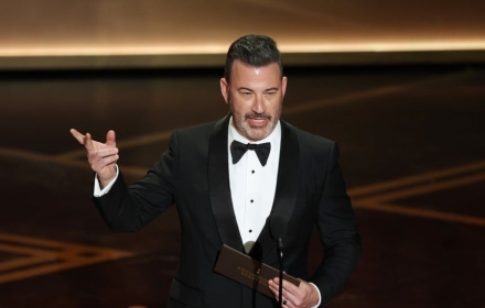  트럼프 "조용히 해, 돼지야" 지미키멀쇼'방송계 퓰리처상' 받아