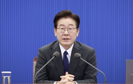 李, 삼전노조 겨냥 "자기 살겠다고 과도한 요구…타 노동자 피해"