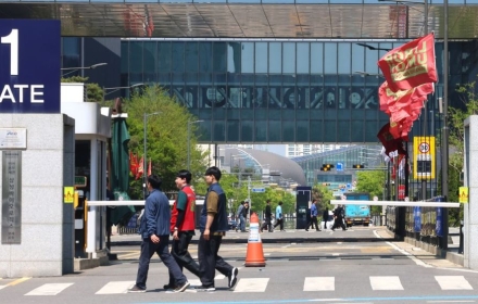 삼성바이오로직스 노사, 비공개 대화 전환 속 2차 파업 갈림길