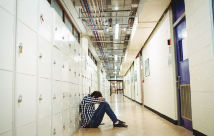 “都考上名牌大学了…为什么还会想去死？”