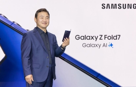 삼성전자, 7월 런던서 폴더블 신작 공개…AI 글래스도 관심
