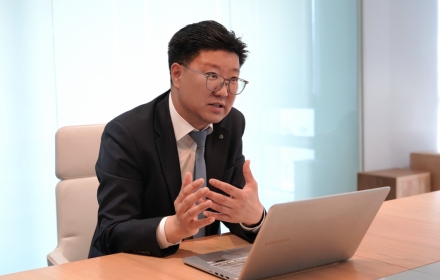 부자 가문 자산관리 전문가 "반도체는 기본…다음 투자처 찾기 분주"