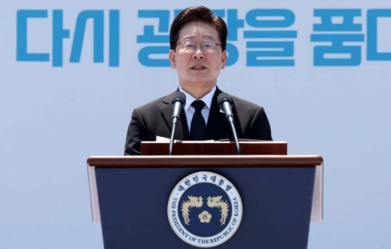 李대통령, '탱크데이' 스벅 겨냥 "저질 장사치의 비인간적 막장행태"