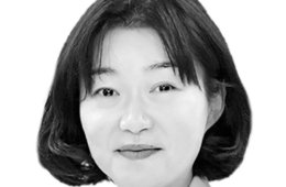 [초동시각]일본이 넘보는 한국의 디지털 영토 '라인(LINE)'