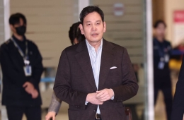 정용진 "국민 여러분께 상처 드린 점 진심으로 사죄, 어떠한 변명도 하지 않을 것"