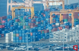 Semiconductors Drive Export Surge Despite Middle East Conflict... Up 49.4% Through the 20th This Month