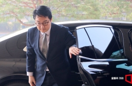 심우정 계엄 관여 의혹…특검, 검찰 내부망 서버 심야 압수수색