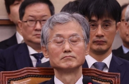與野, 주말에도 조희대 탄핵 두고 공방 지속