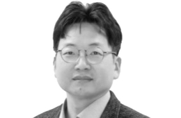 [시시비비]'수출 1조달러 달성을 위한 조건'