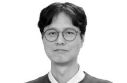 [아경의 창]'반전 매력'의 어르신…흑백요리사처럼