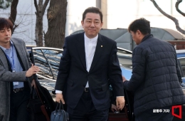 경찰, '뇌물수수·직권남용' 김병기 3차 조사 방침