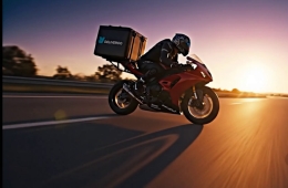 한국어 몰라도 '월 700만원?'…불법 외국인 라이더 몰린다