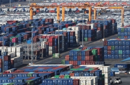 3월 생산 0.3%·소비 1.8%·투자 1.5%…'트리플 증가'