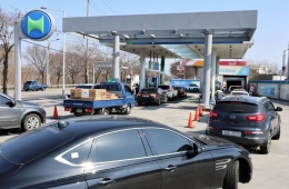 정부, 3차 석유 최고가격 '동결'…"민생 부담 완화 고려"