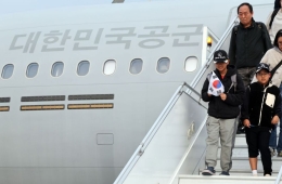 '사막의 빛' 작전 완수…李, 외교·국방 관계자 격려