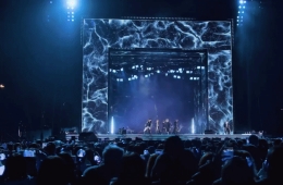 이제 100조가 움직인다…세계 집어삼킨 보랏빛 파도 [Data Pick]