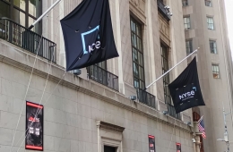 '대립 무의미'…종전 앞두고 있다는 안도감에 3대 지수 상승 마감