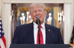 트럼프 "호르무즈 안전한 개방 조건, 2주간 휴전"