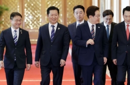 李대통령 "전쟁추경, 결코 포퓰리즘 아냐…국민 고통 보전해 드려야"