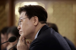 李 "소액주주 대상 장기보유 인센티브 검토…증권거래세 역진성 있다"