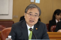 조현, 오늘 저녁 이란 외교장관과 통화…"호르무즈 통항 논의"