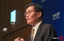 이창용 "현 시점 스태그플레이션 가능성 낮다…초과세수 통한 추경 긍정적"
