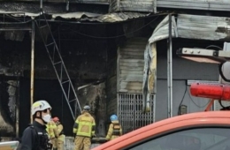 완도 냉동창고 화재 진압 중 소방관 2명 순직