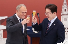 李 "협력 관계 말보다 행동"…폴란드 총리 "韓, 가장 중요한 파트너"