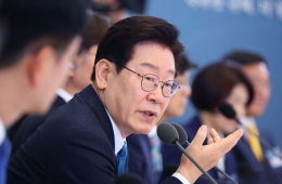 이 대통령, '규제 대전환' 선포…"규제 합리화로 성장잠재력 회복"