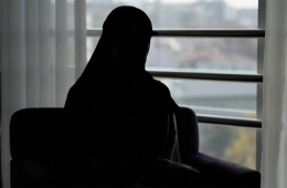 "이주민 쫓아내는 이주민"…지금 그리스 국경에서 벌어지는 일