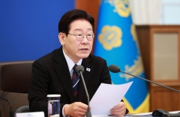 李대통령 "제조업 비중 높은 한국, 명운 걸고 파격 혁신해야"