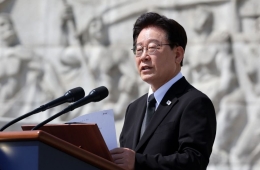 李대통령 "4·19는 민주주의 등불…특별한 희생·헌신 잊지 않겠다"