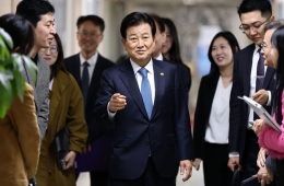 靑 "정동영 발언, 기밀 유출 아니다"…"韓美, 정상 상태로 조속히 돌아가야"