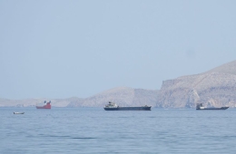 "이란, 호르무즈 먼저 개방하라…추후 핵협상" 제안