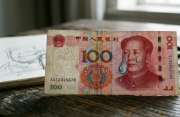 No Relief for Chinese Retail Investors as Yuan Strengthens and Losses Mount