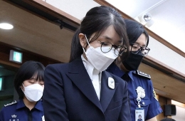 '통일교 금품수수' 김건희 2심 징역 4년 선고…1심보다 늘어