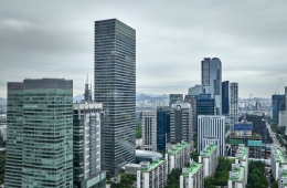 금융사옥 새 단장…규제풀고 돈 몰리자 여의도 스카이라인 변신