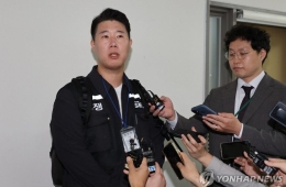 최승호 위원장 "노사 안건 좁혀지지 않았다…2시간 내 조정안 없으면 퇴장"