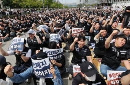 '긴급조정' 카드 흔드는 산업장관…"대화로 풀자"는 노동장관