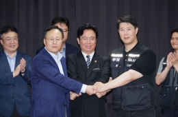 삼성전자 노사 합의에 총파업 유보…"1년간 적자사업부 배분 방식 유예"