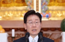 '원융회통'·'화쟁'·'자타불이'…李대통령, '부처님오신날' 3대 종단 방문
